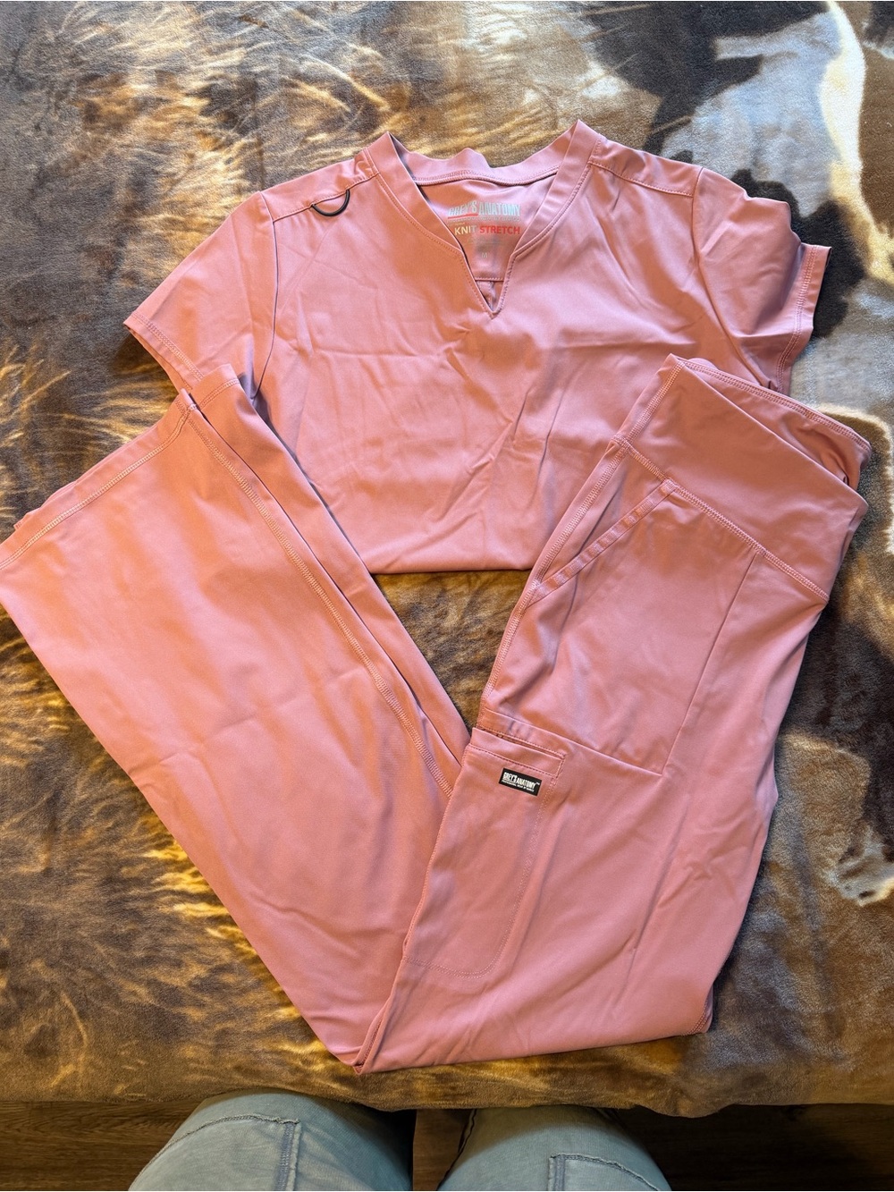 Grey's Anatomy Women's Straight Leg Scrub Set in Dusty Pink